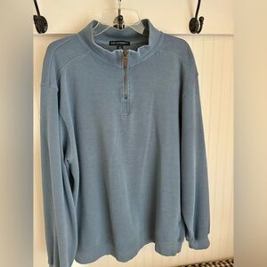 Super  soft  mens quarter zip in good condition.